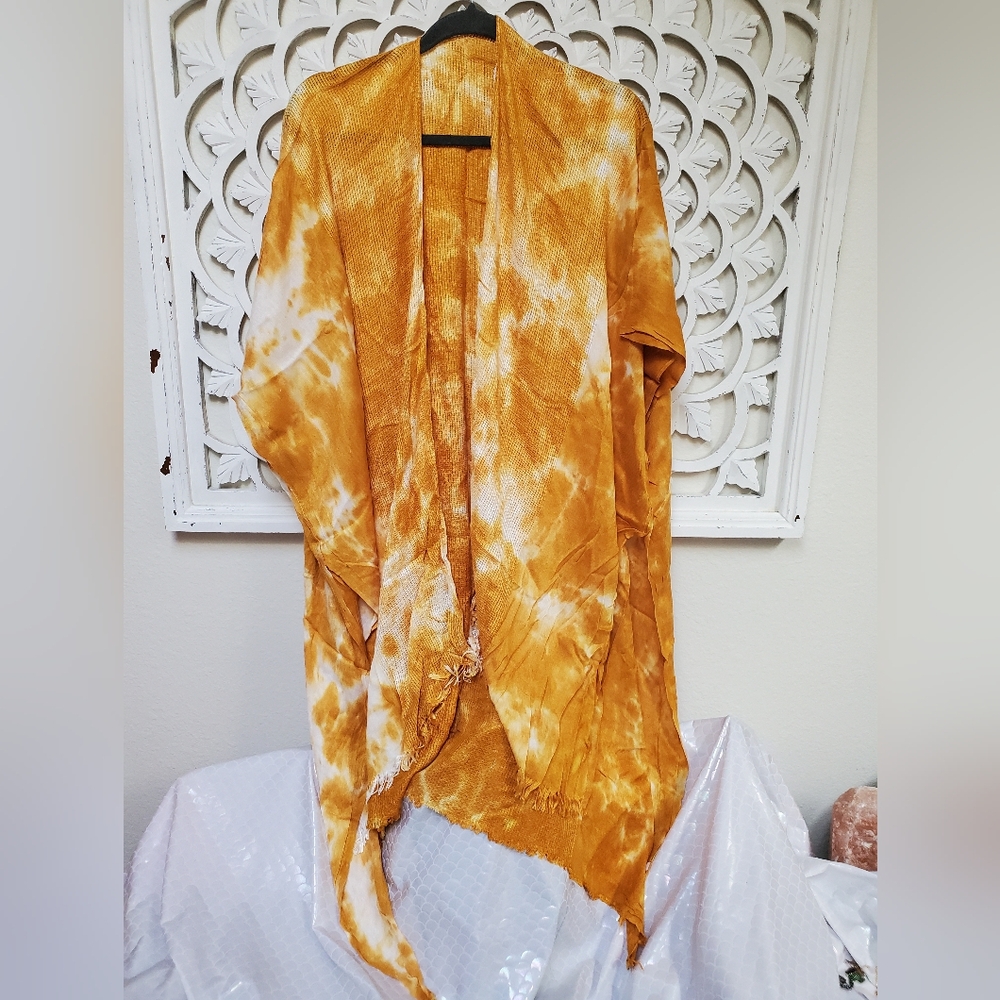 Raj NWOT Golden Yellow Tie-dye Effect Kimono OSFM